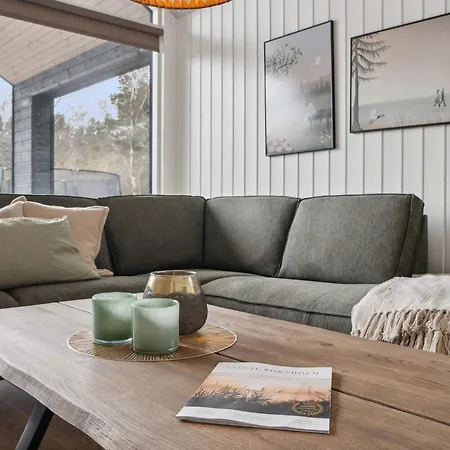 5 Star In Aakirkeby Vester Somarken