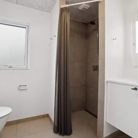 Holiday home 5 Star In Aakirkeby *