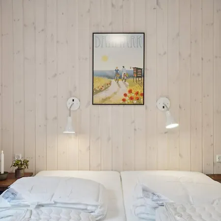 5 Star In Aakirkeby * Vester Somarken