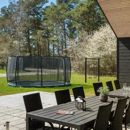 5 Star In Aakirkeby *