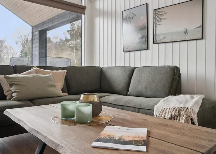 5 Star In Aakirkeby Vester Somarken