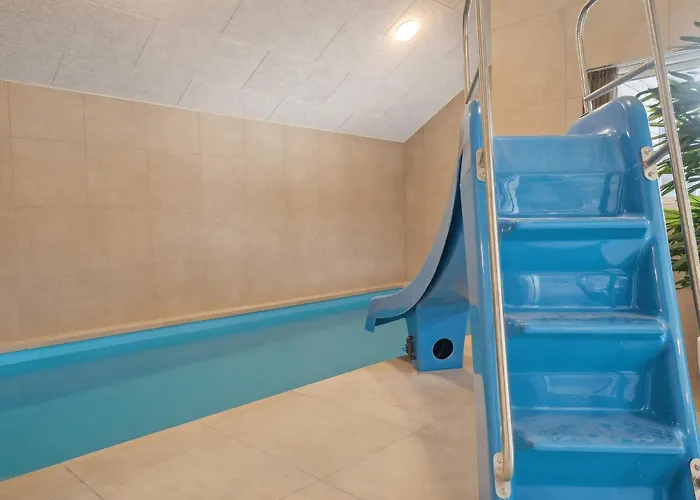 Holiday home 5 Star In Aakirkeby