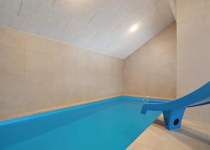 Holiday home 5 Star In Aakirkeby